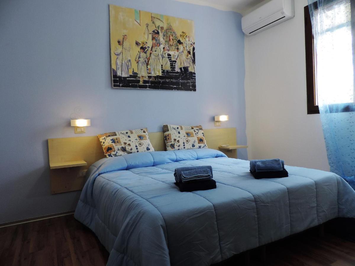 Residenza Belvedere Orosei Luaran gambar