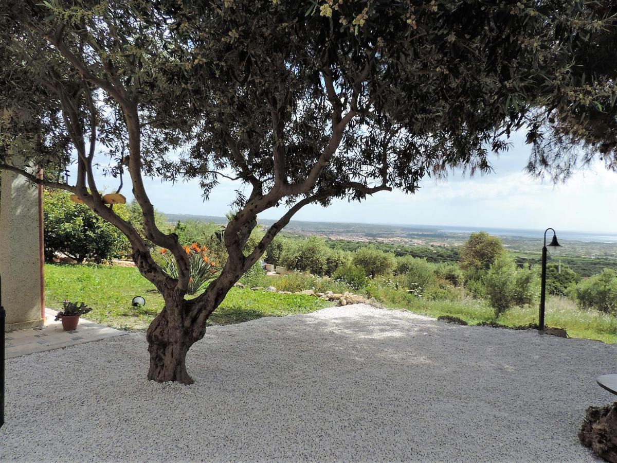 Residenza Belvedere Orosei Luaran gambar