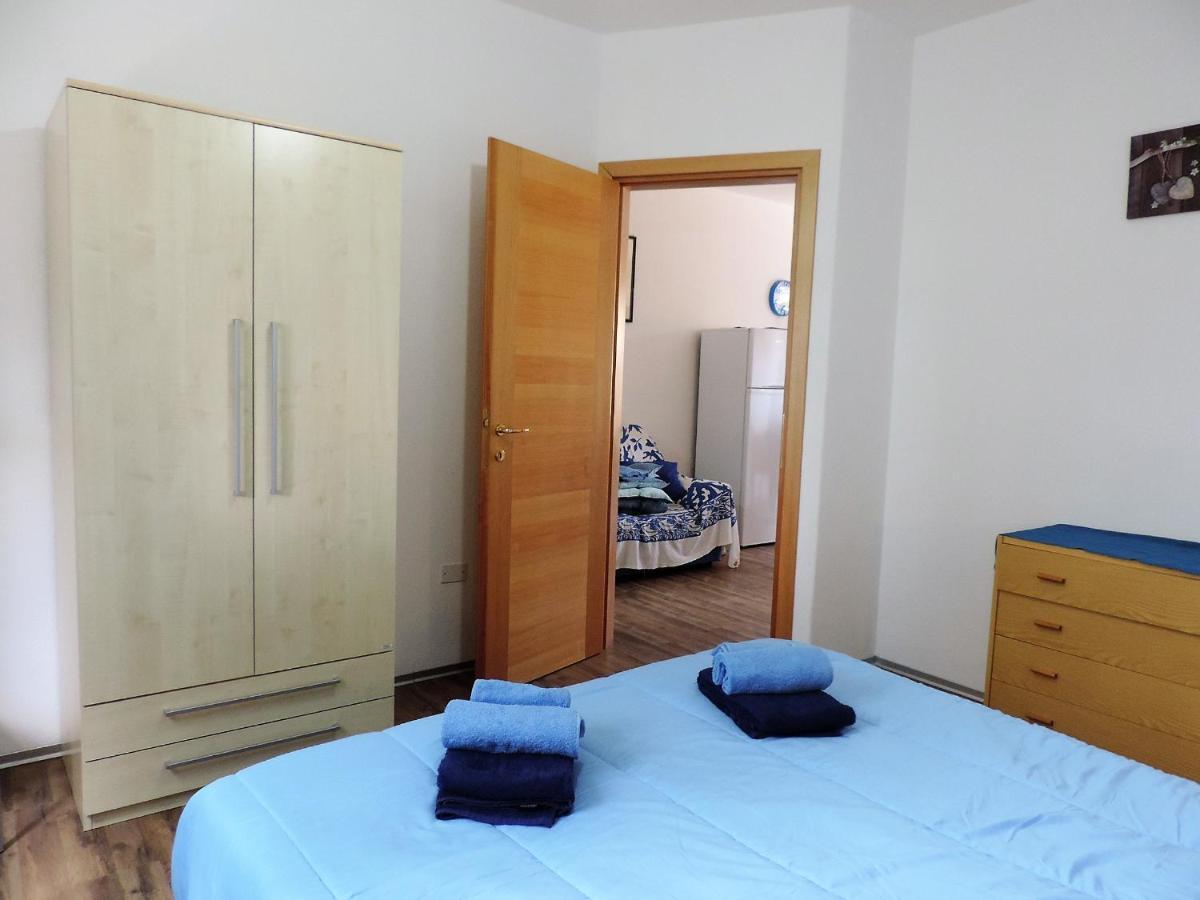 Residenza Belvedere Orosei Luaran gambar